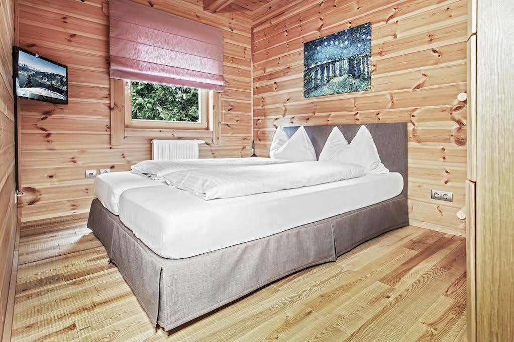 Chalet Dacha Mit Finnischer Sauna Zell am See Bagian luar foto